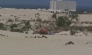 نیجر بیرحمانه زیر کلیک جیر جیر از باربی بور