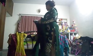 جوجه جوان استمناء خانگی