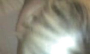 عاشق در لباس زیر سفید می شود فراموش نشدنی و دمار از روزگارمان درآورد در تمام چهار دست و پا