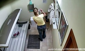 هلنا شیرین утоляет анальную жажду