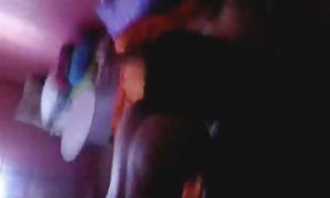 روی پشت بام