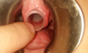 من خودم به اوج لذت جنسی با وسیله ارتعاش و نوسان آورده