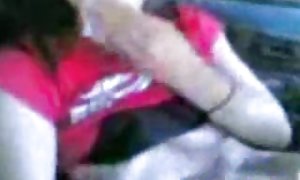 آنها یکی مکیده, و دیگر به خود اجازه داده شد.