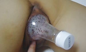 مستأجر جوان به طور ناگهانی رابطه جنسی با مالک آپارتمان و کمی