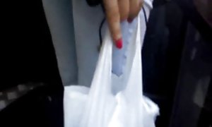 گای شات نزدیک از پرشور انجام شده توسط دو دوست دختر خود را که از تنه تا آنها طعم اسپرم